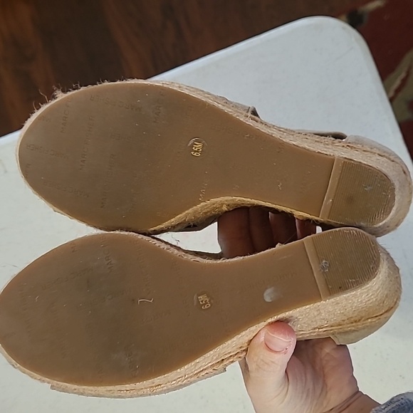 Marc Fisher Peep-Toe Wedge Sandals with cutout detail size 6.5 - Picture 9 of 13